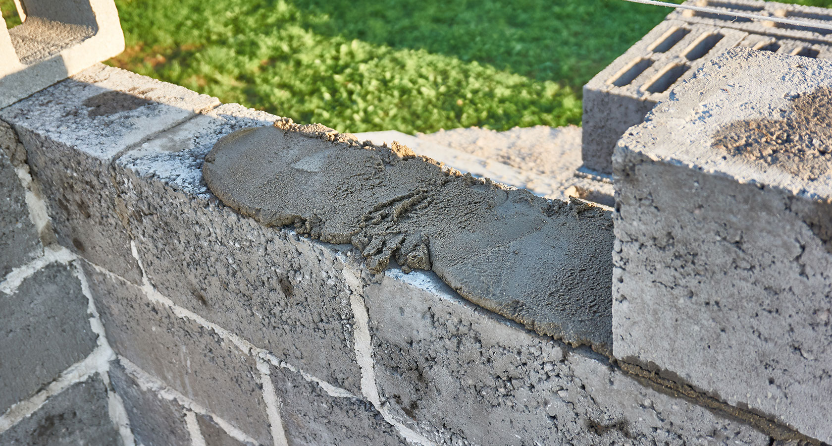 Блоки из керамзитобетона укладка большие сверла по бетону купить