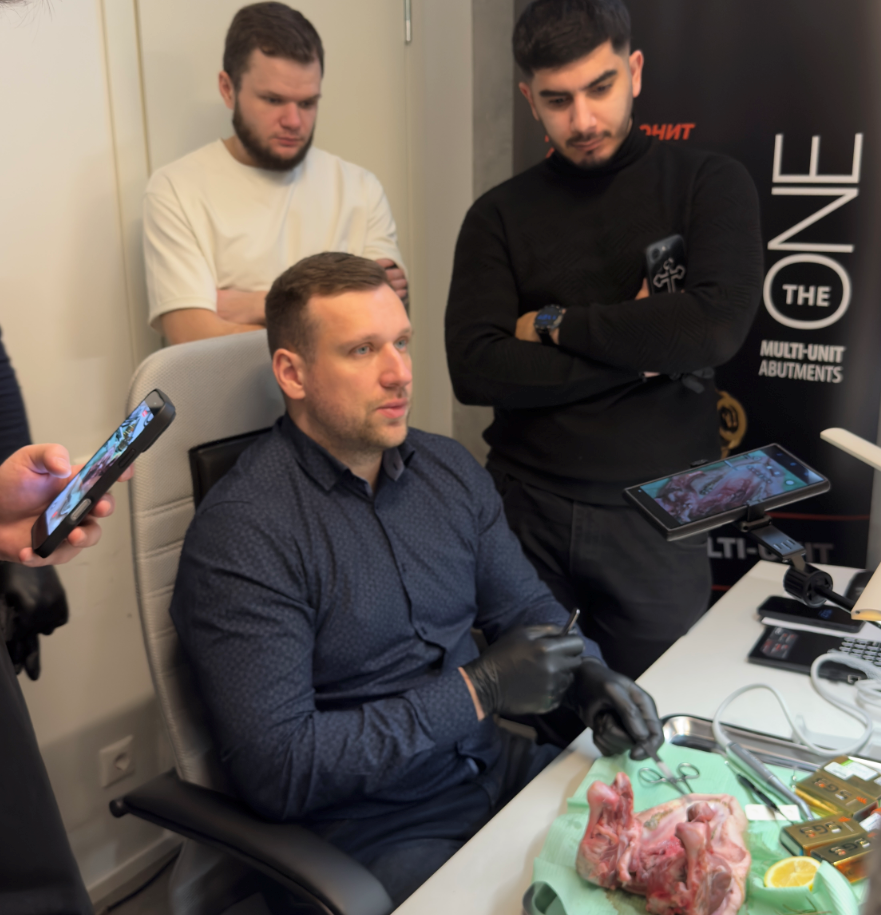 Школа дентальной имплантации