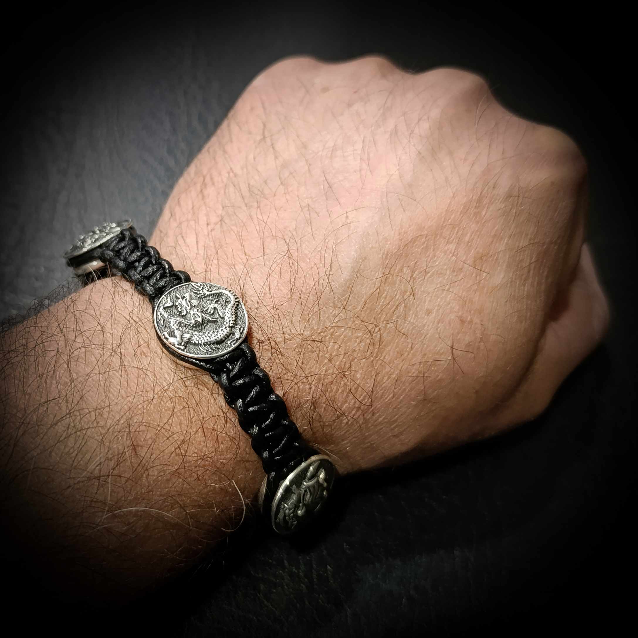 байкерский серебряный браслет, мужской массивный браслет.