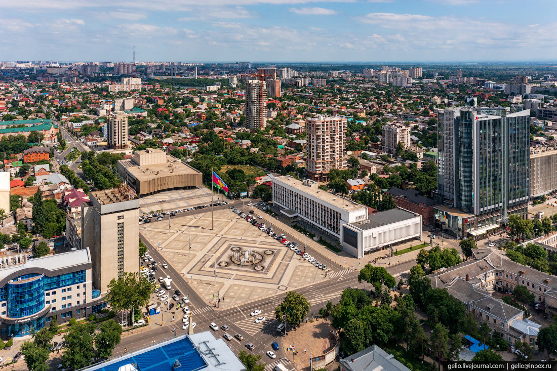 Город расположенный в краснодарском. Театральная площадь Краснодар. Кубань столица Кубани. Столица Краснодара. Город Краснодар 2017.