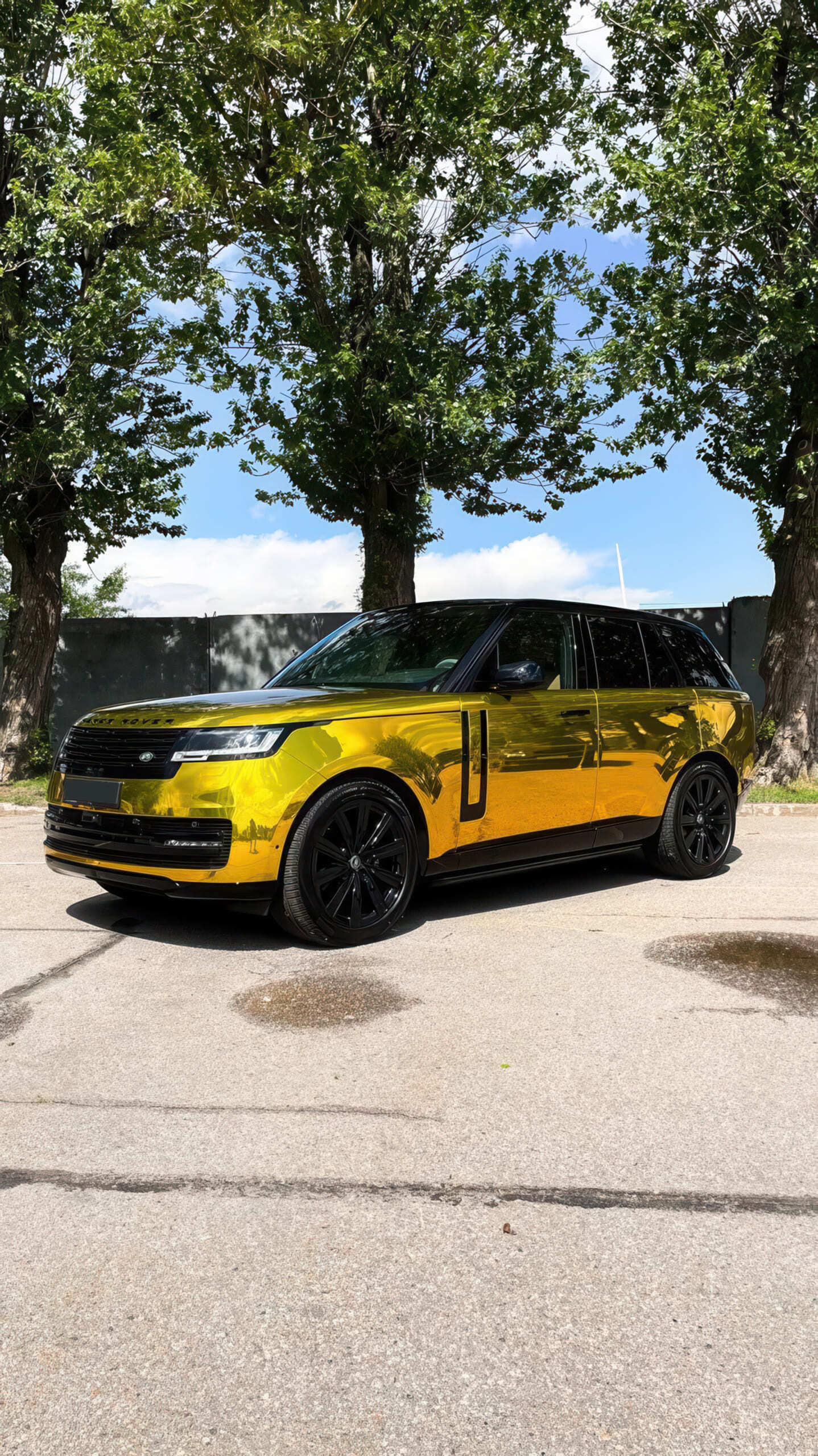 Range Rover L460 GOLD