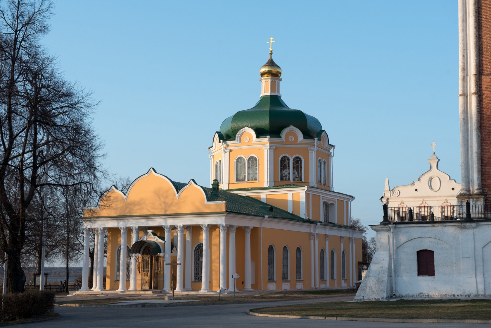 Рязанский кремль архангельский собор фото