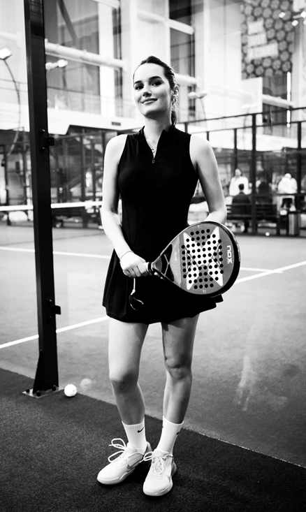 Стролис Яна