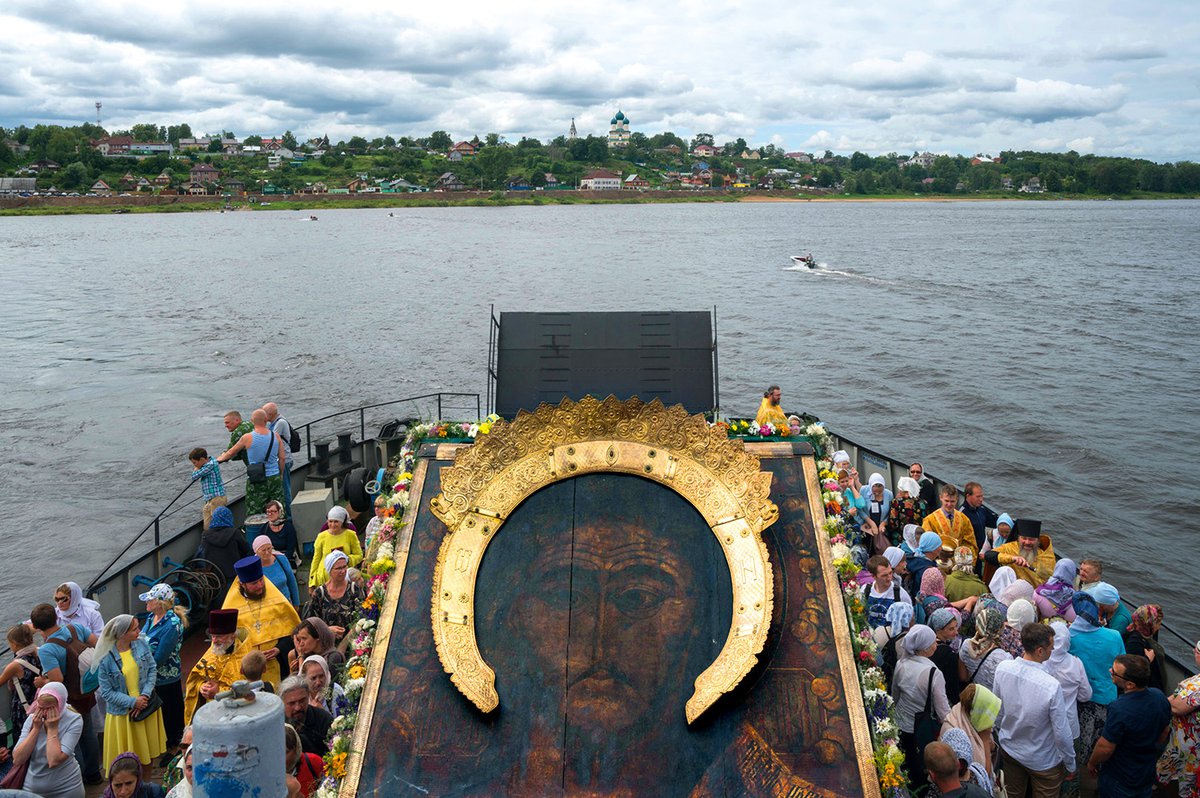 Тутаев, баня, крестный ход