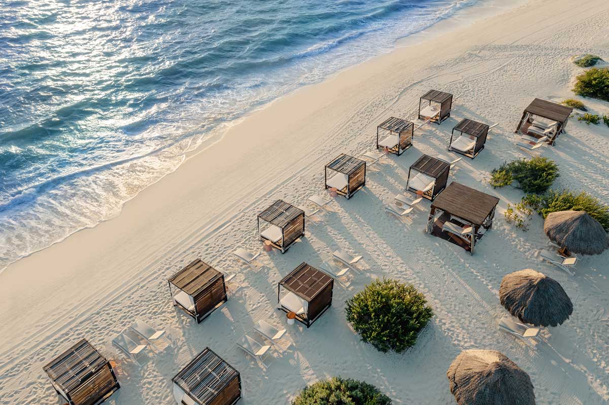 На фото: Отель ATELIER Playa Mujeres, Канкун Мексика