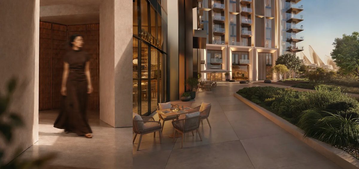 Sei Saadiyat courtyard and entrance