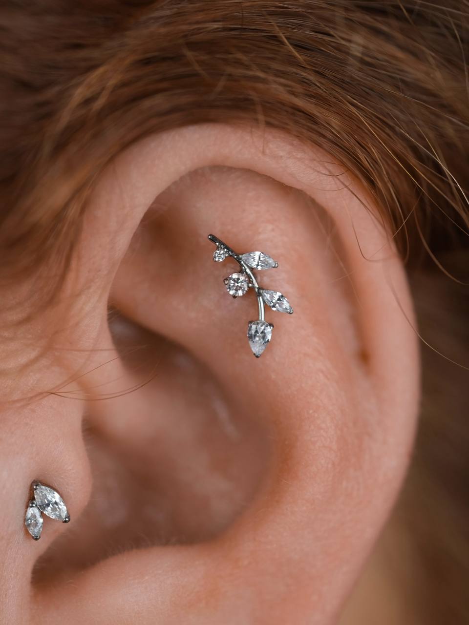 Красивый пирсинг флэт