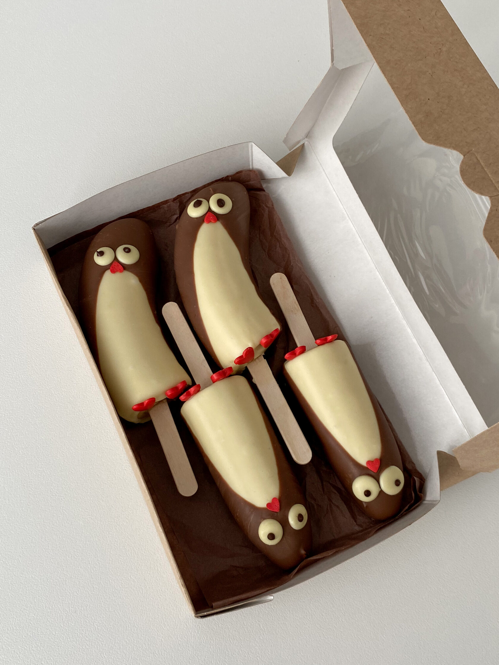 Набор «Веселые пингвины» - единый (2 банана) силиконовый чехол несколько пингвинов на honor 8x