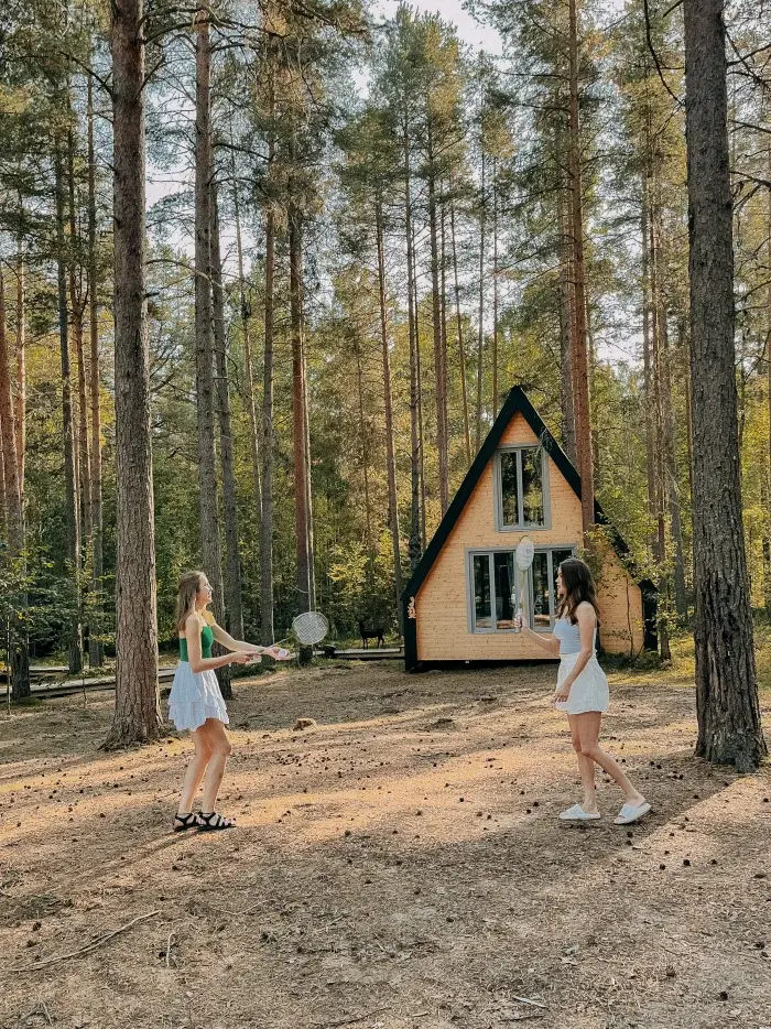 Отдых среди хвойного леса в парк-отеле «Хвоя»