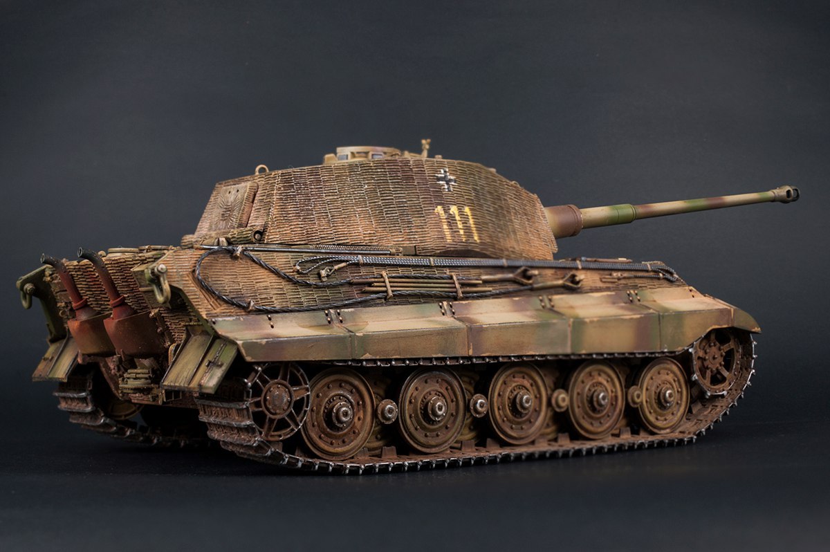 Тигр танк королевски1