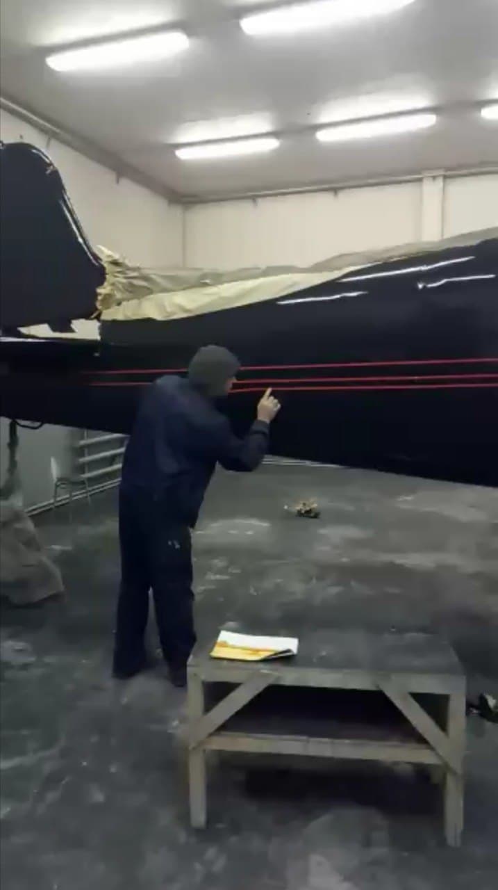 Ремонт поверхности и покраска самолета Як-18Т (Тешка)