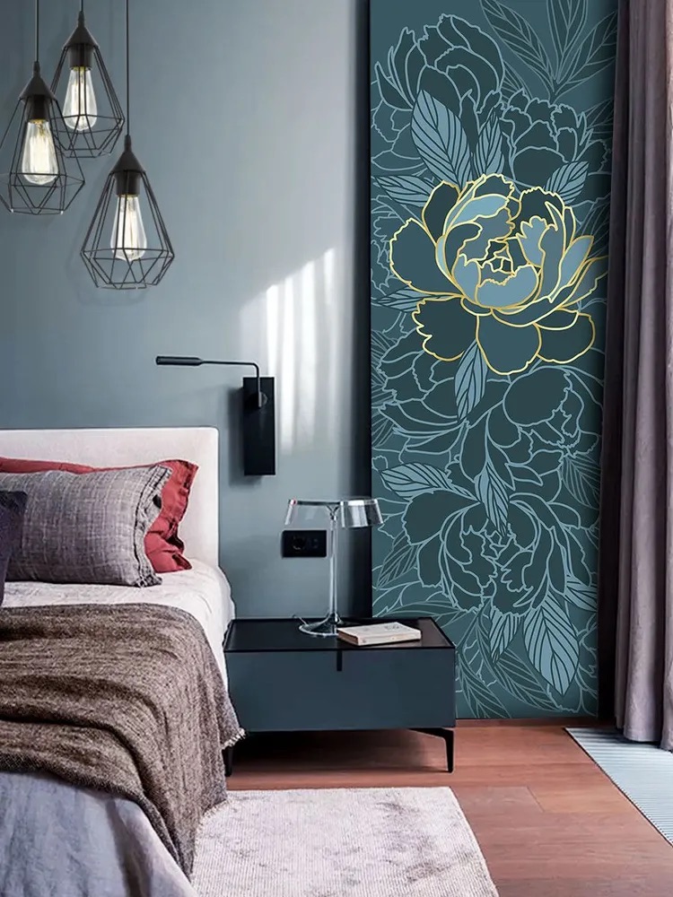 Тёмные обои с пионами в интерьере, ширина 1 метр