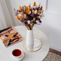 яркий букет из сухоцветов