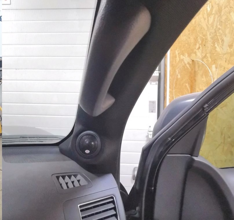замена акустики динамиков Toyota Land Cruiser 200