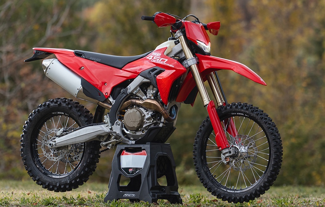 Первый взгляд: Ducati Desmo 450 Enduro