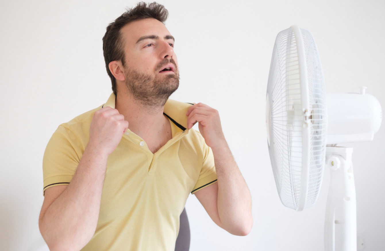 Modular home with Viroc panels and green roof in Spain