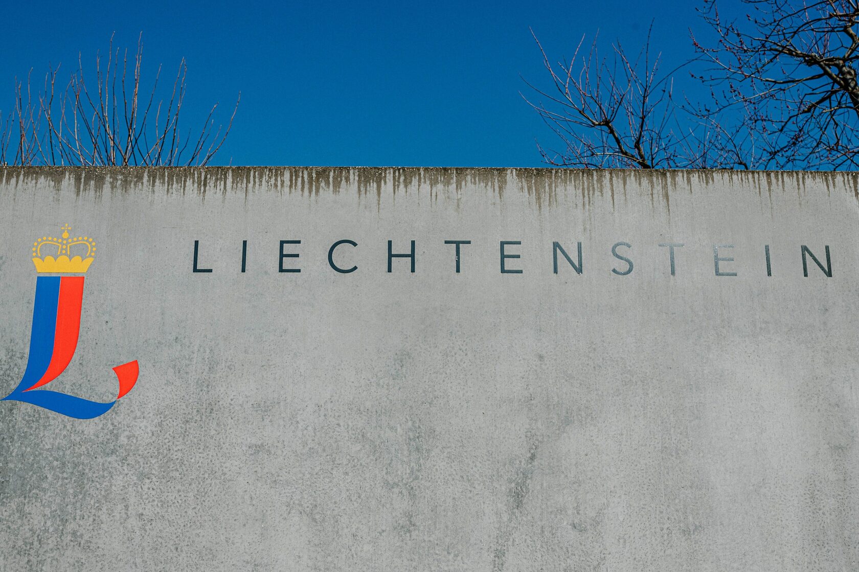liechtenstein language, official language of liechtenstein, language in liechtenstein, what language do they speak in liechtenstein, is german is official language of liechtenstein