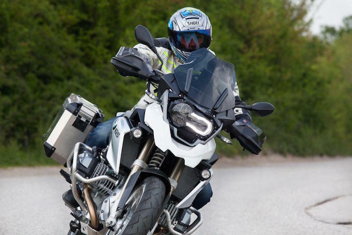 Шлем для туристического эндуро BMW r1200gs