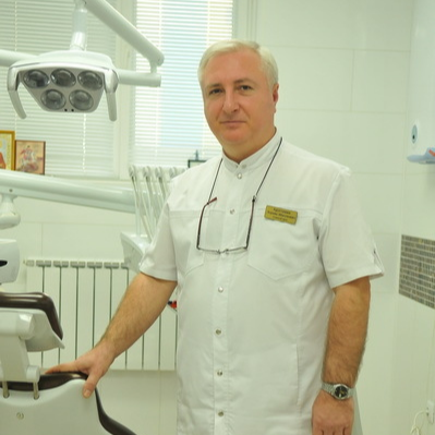 Арустамян Лерник Шагенович стоматолог, стоматолог-ортопед. Богатиков стоматолог Коломна.