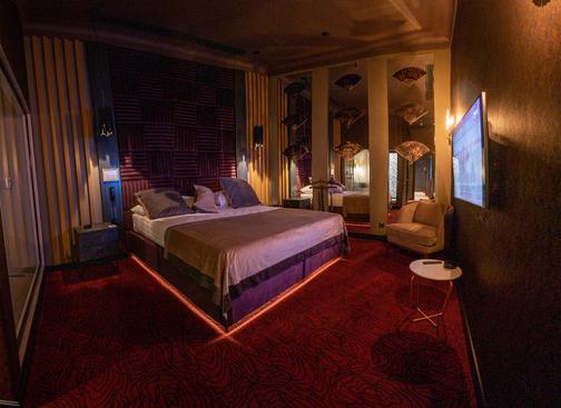 Фотосессия в отеле или отель для фотосессии? Выберите студию для ...