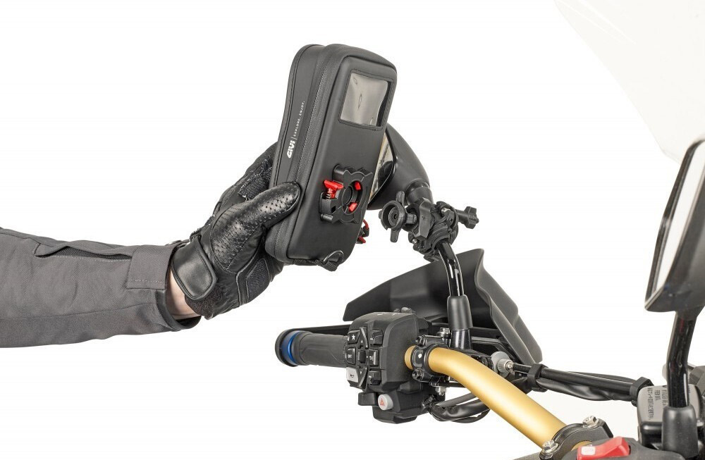 Снятие чехла GIVI S957B или S958B с быстросъёмного основания