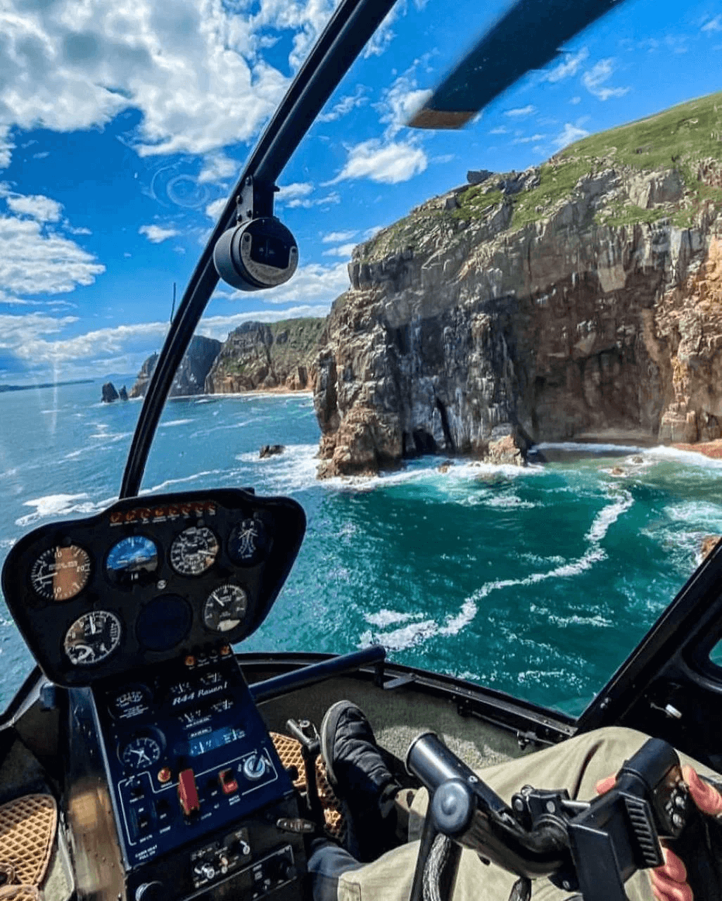 Воздушный маршрут над скалами Приморья — вертолетная экскурсия вдоль берега Японского моря