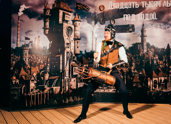 пилот на вечеринке