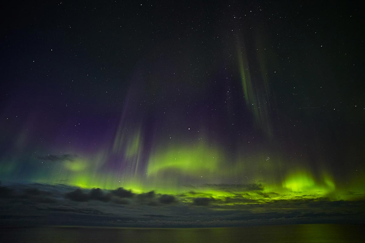ночная фотография северное сияние