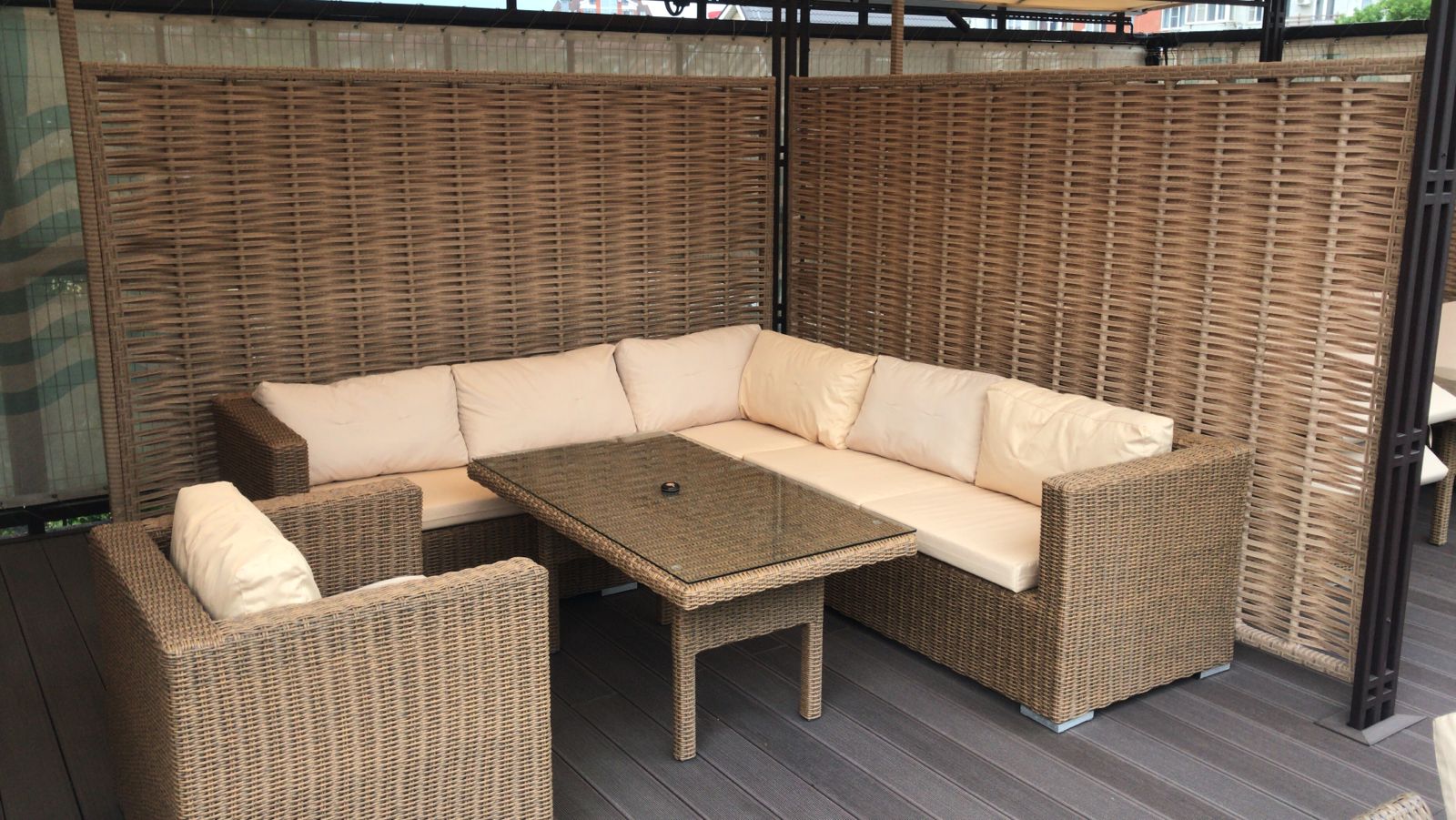 Стильная уличная плетеная мебель Malacca из искусственного ротанга для летних вечеров