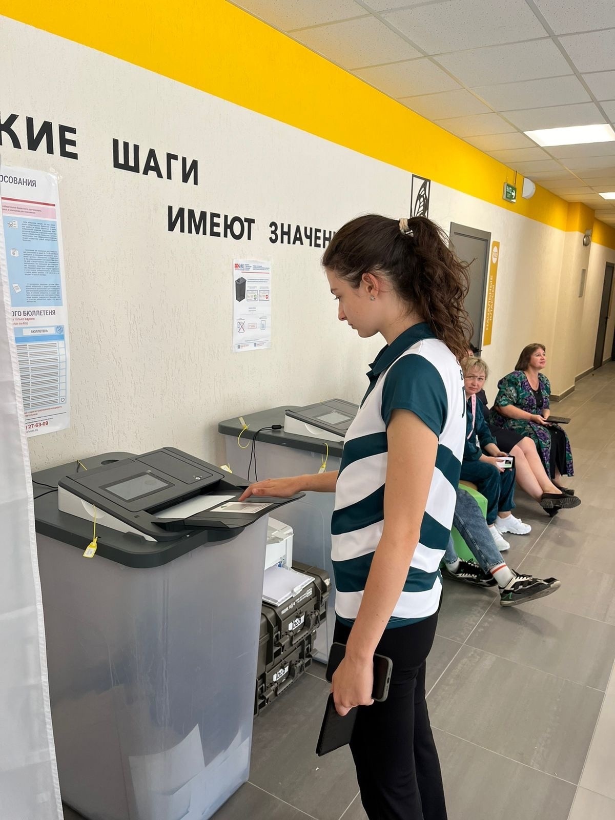 Зависит от его правильной. Образ жизни зависит от. Мотиваторы для спорта для девушек. Цитаты про будущее. Влияние питания на организм.