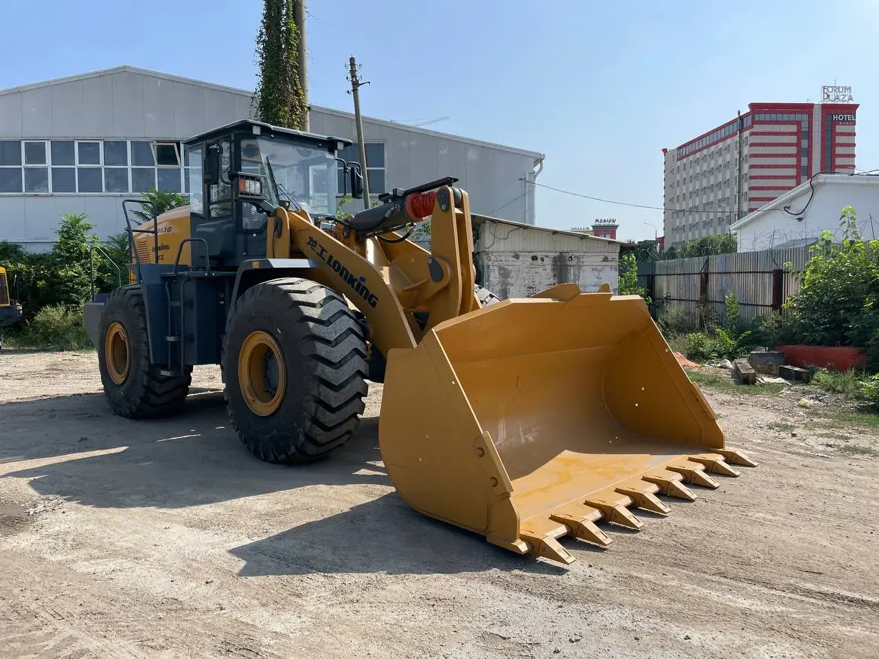 Фронтальный погрузчик LONKING LG 863G