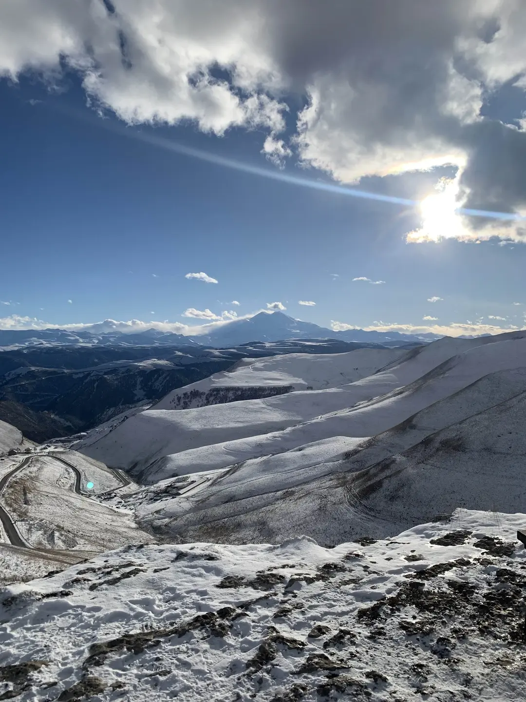 Горная Долина нарзанов зимой