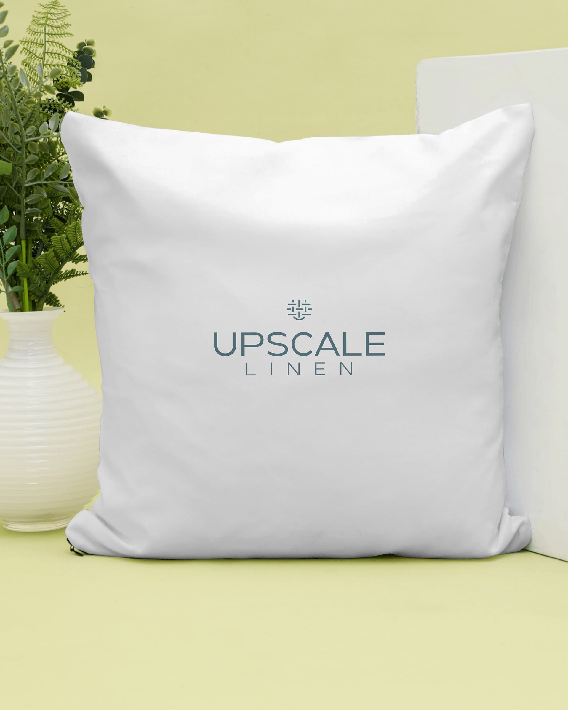 Подушка с надписью