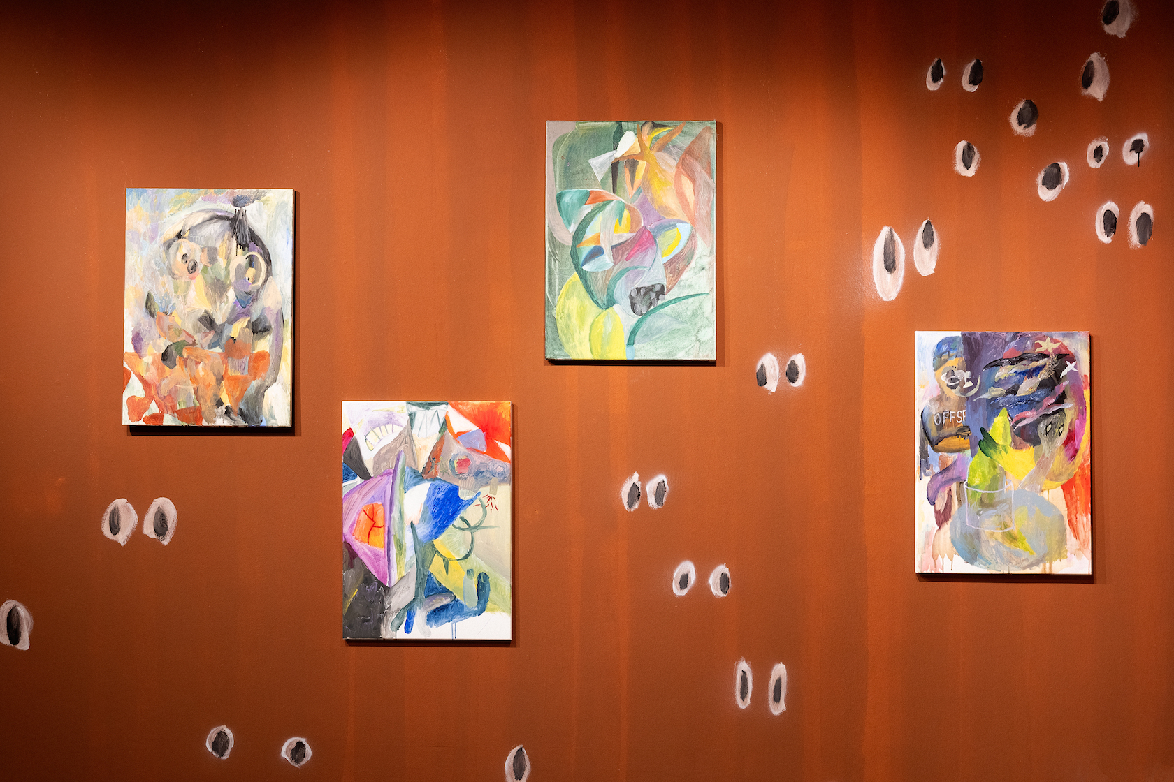 Выставка Германа Орехова в Most Wanted Gallery. Живопись, графика, инсталляция. Фрагмент экспозиции