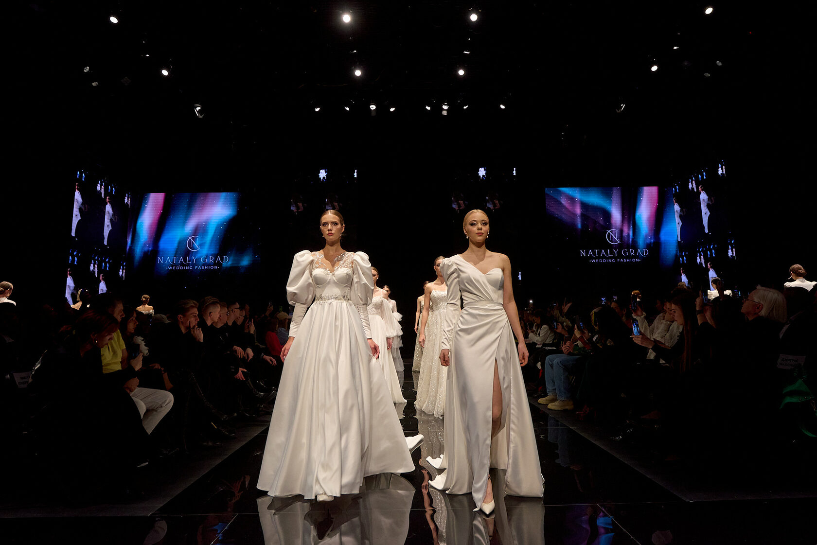 Неделя моды в санкт петербурге. Парижская неделя моды 2023. Petersburg fashion week. Конкурс смиротворец 2022. Petersburg fashion week.