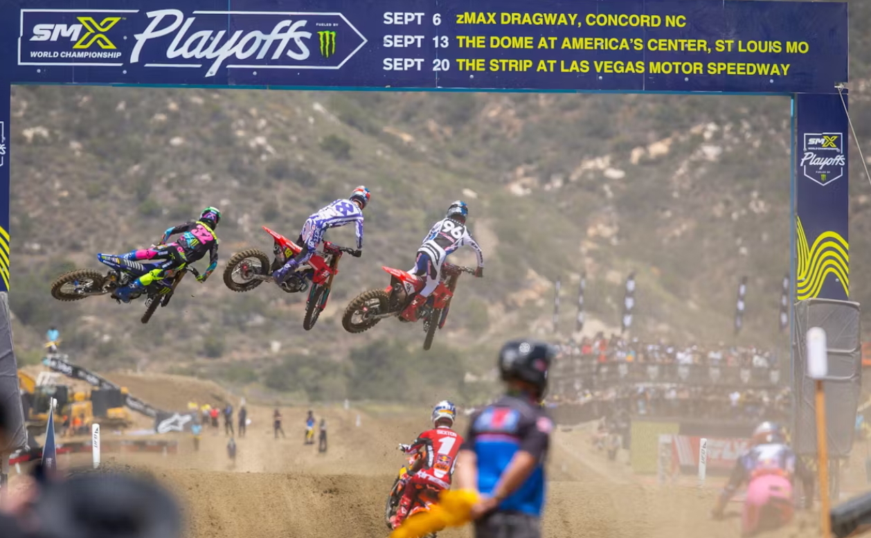 АМА Мотокросс 2025: Результаты и видео-обзор первого этапа в Пала