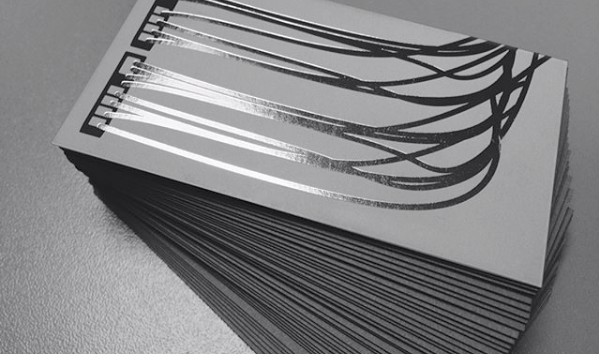 дизайн визитки фольгирование