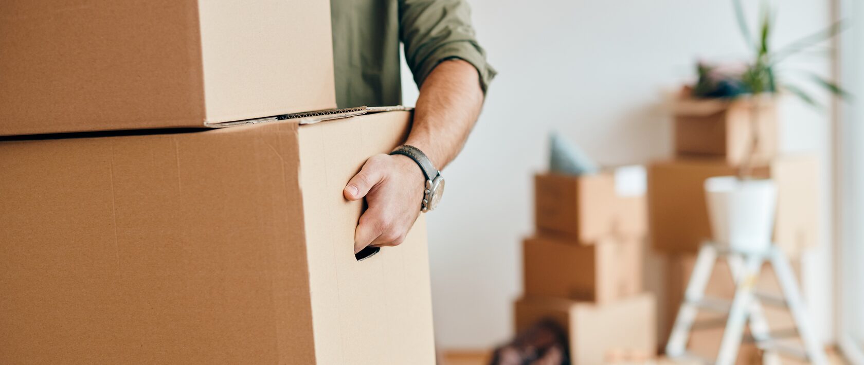 Редомициляция и налоги: сколько инвесторы заплатят за переезд компаний