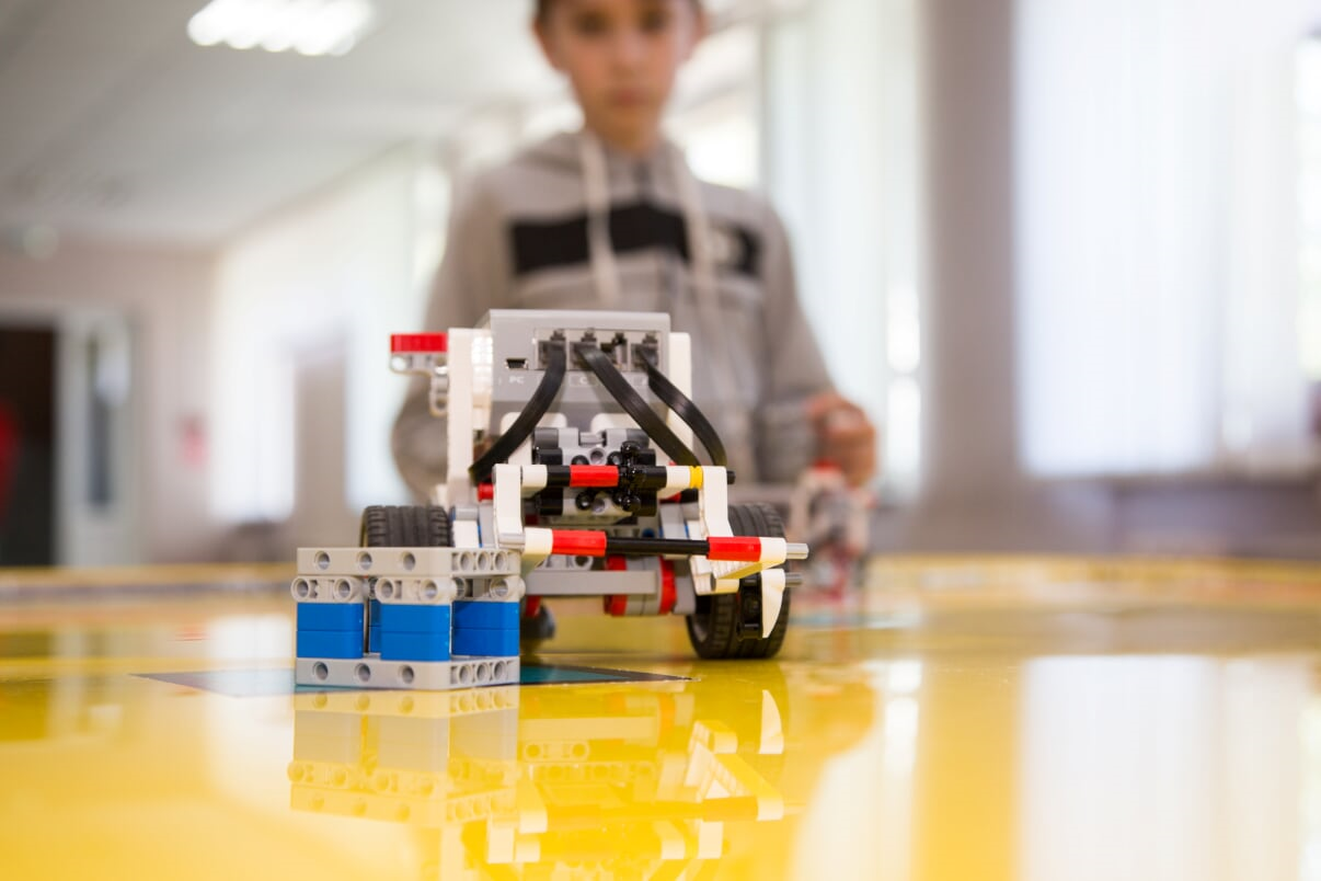 FUNbots Education