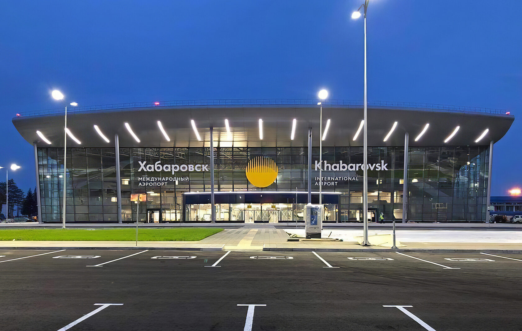 Новый аэровокзальный комплекс международного аэропорта 