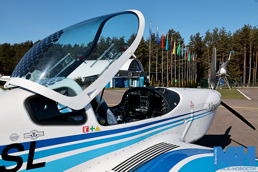 2026 04 22 politika poseshhenie muzeya i aerodroma s prezidentom miczevich 8 kopiya