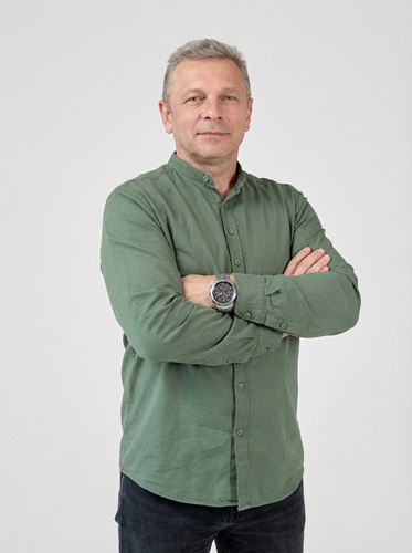Николай Артамонов