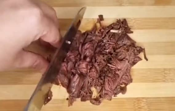 Приготовление холодца в банках: шаг 4