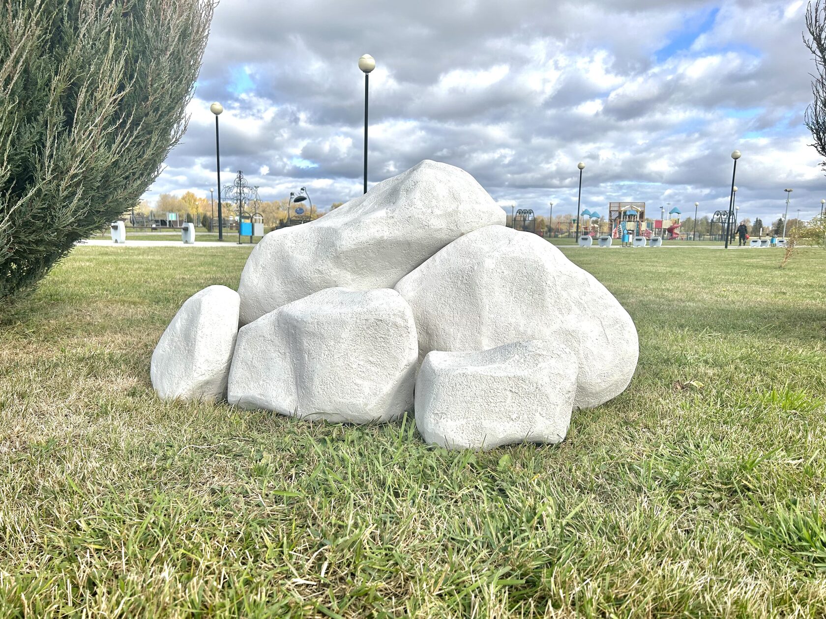 Купить искусственные камни-валуны на люки и септики для ландшафта ...