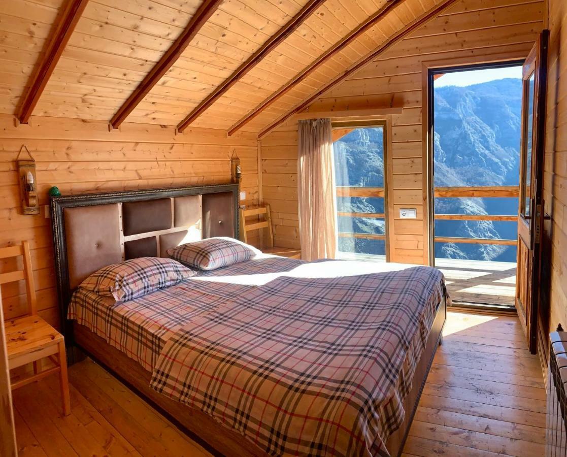 Harsnadzor eco resort. Harsnadzor eco resort. Отель бочки армения татев. Отель harsnadzor eco resort армения. Армения harsnadzor eco.