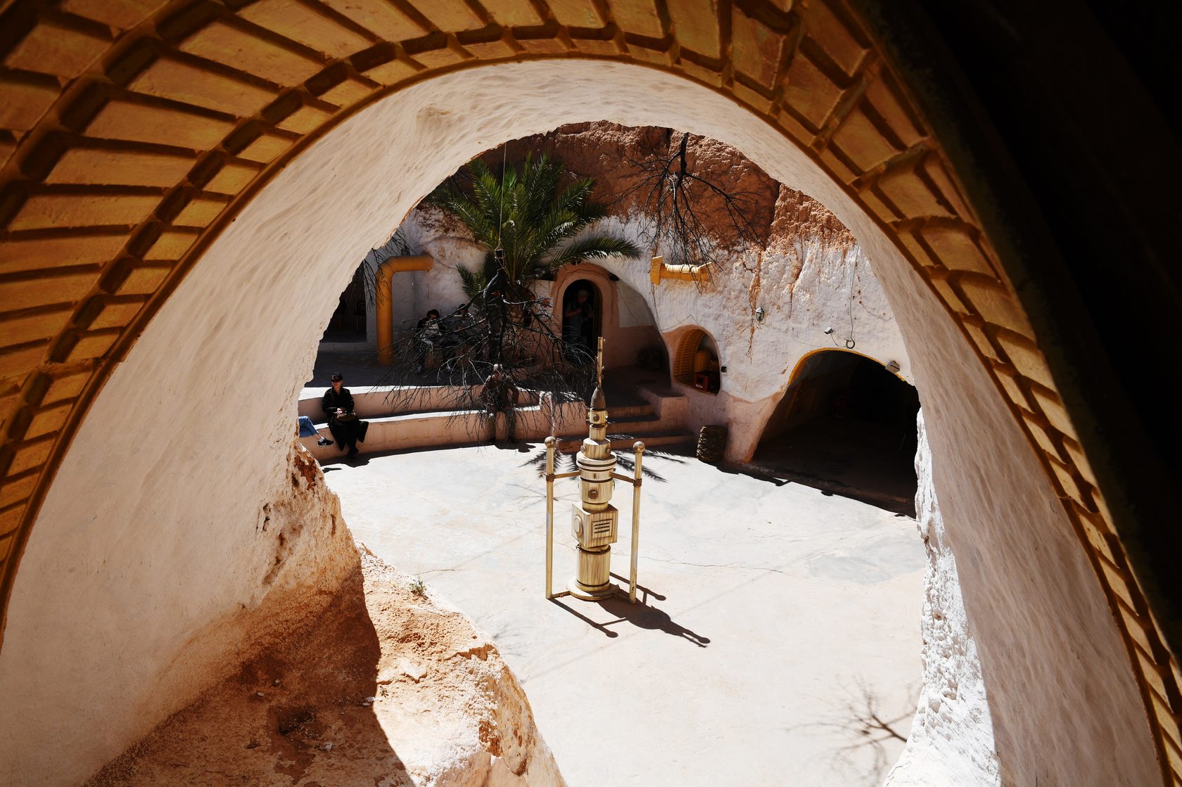 Yıldız Savaşlarından Luke Skywalkerin Tunustaki evi 96