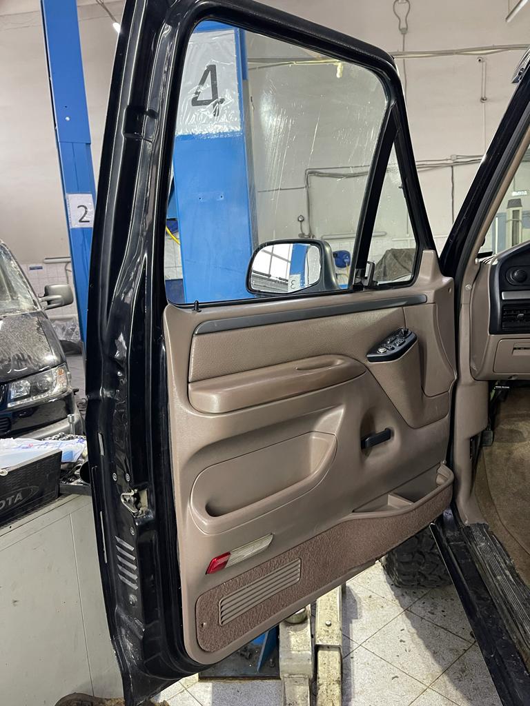 замена динамиков акустики колонок ford bronco