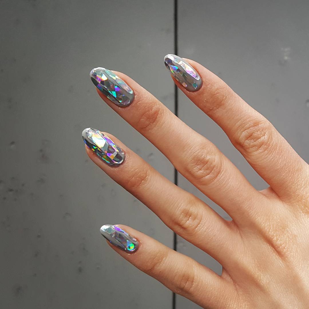 Маникюр гель лаком 2022: фото новинок сезона, самый модный дизайн ногтей