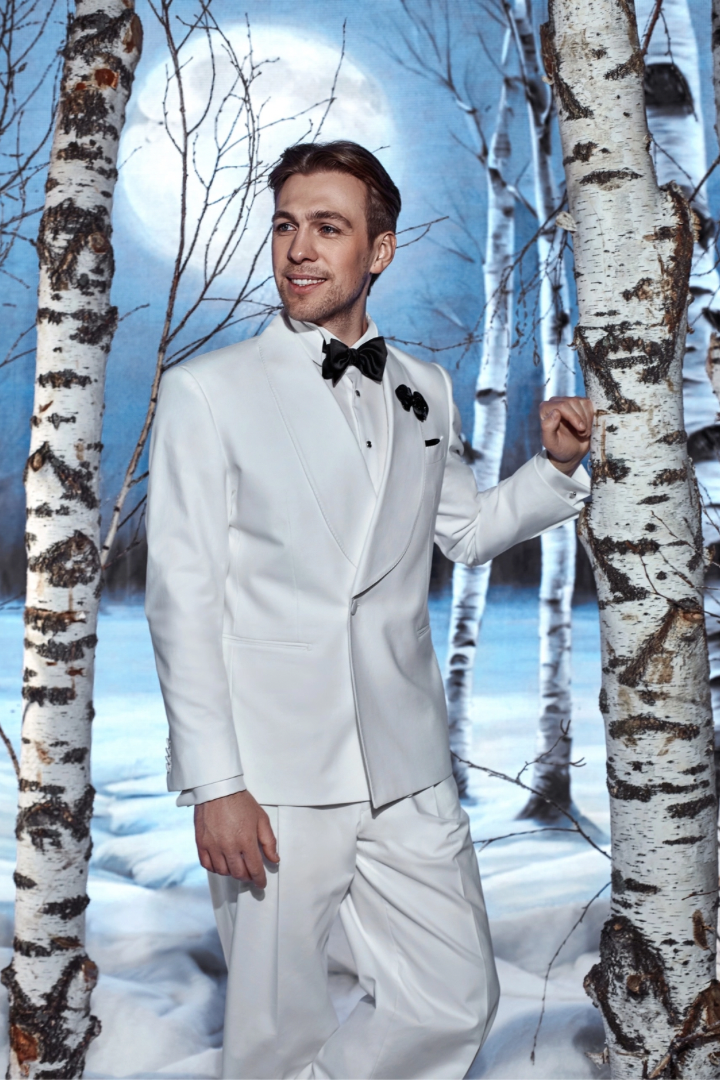 Ведущий публичных мероприятий Никита Анисимов