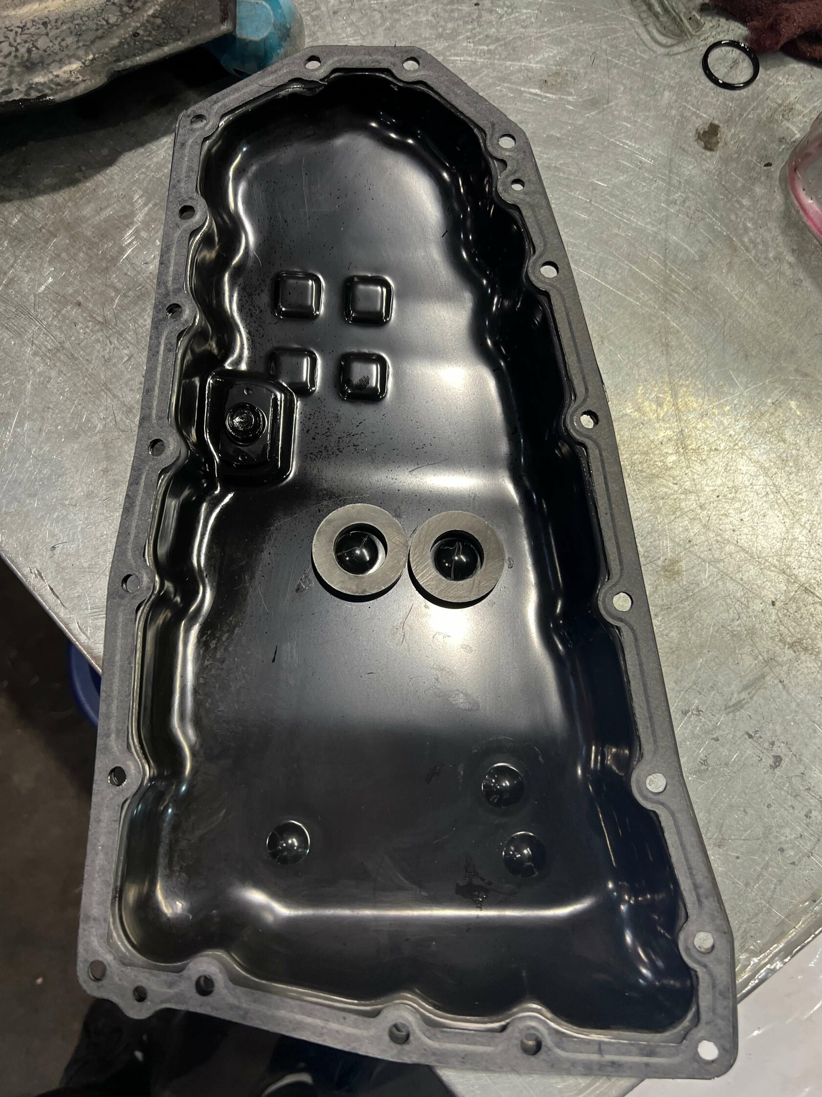 Чистый поддон вариатора Nissan